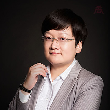 Amber Huang(Senior Partner)